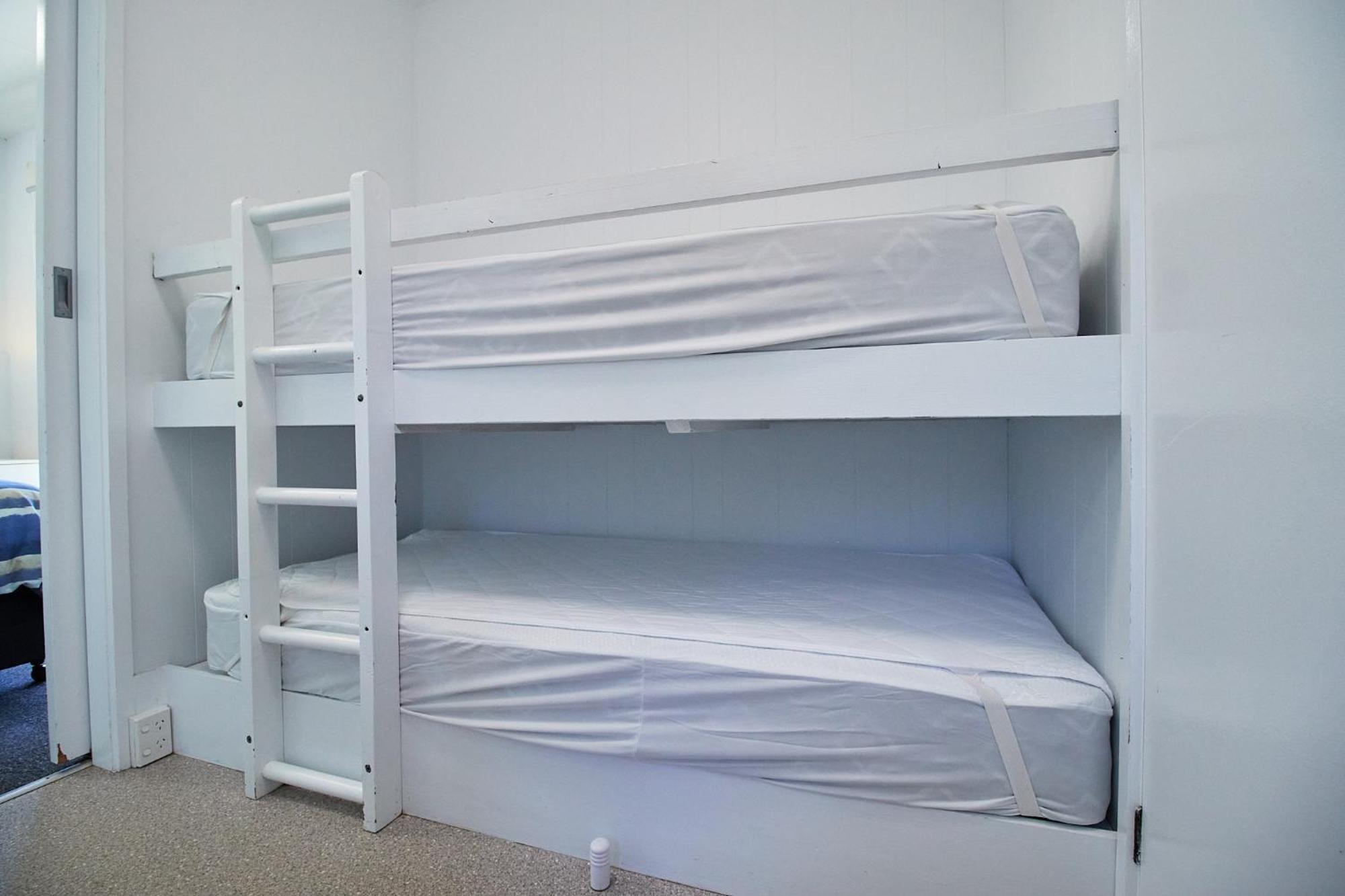 Surfside Holiday Park Warrnambool Eksteriør bilde